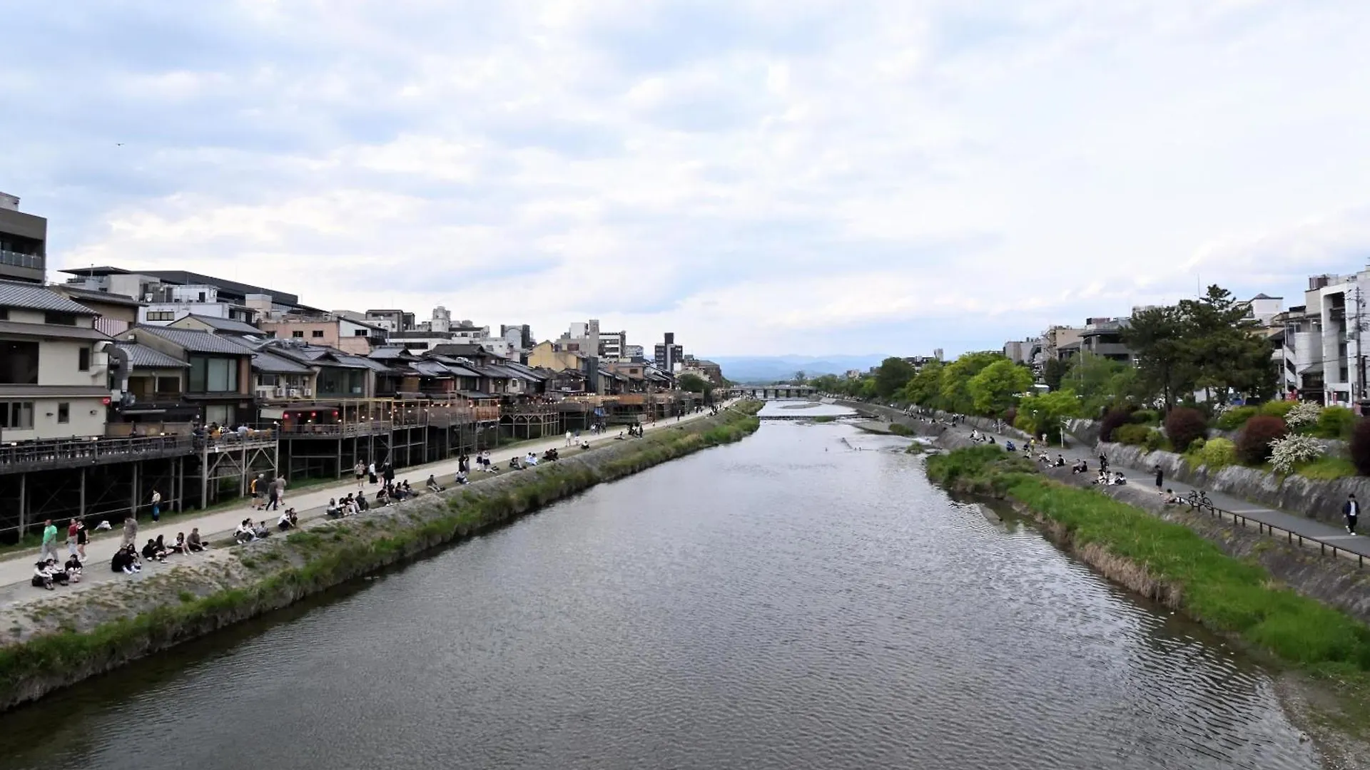 Izutsu Hotel Kyoto Kawaramachi Sanjo 3*,  Japan